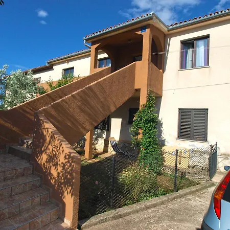 Ceda 415 * Pula