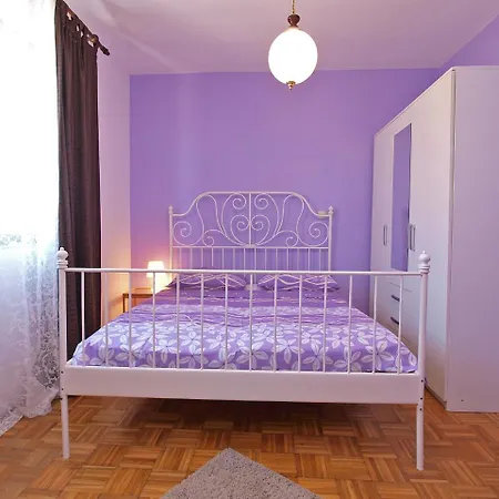 Apartamento Ceda 415 Pula